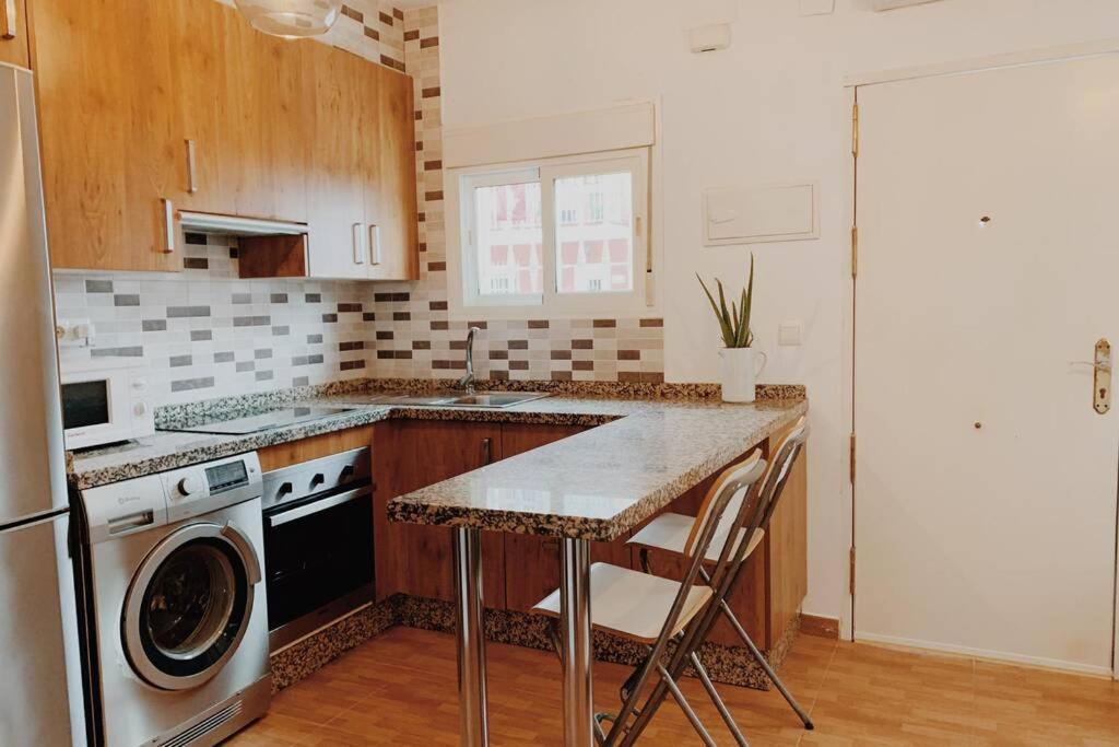 Precioso Apartamento A 50M De La Playa En El Palo Малага Екстериор снимка